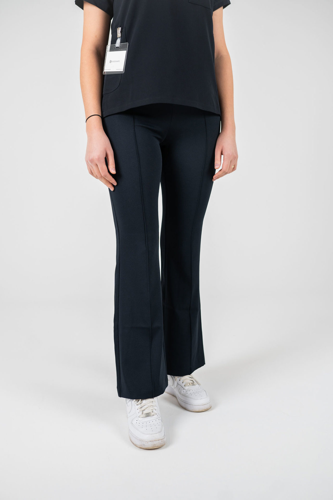 Easeshape Damen Arbeitskleidung - Stilvolles und umweltfreundliches Design.